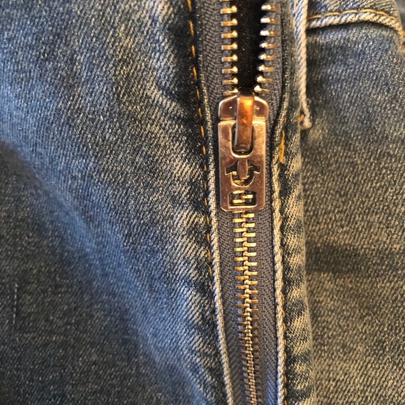 True Religion Skinny jeans w/ zipper detail - Picture 7 of 7